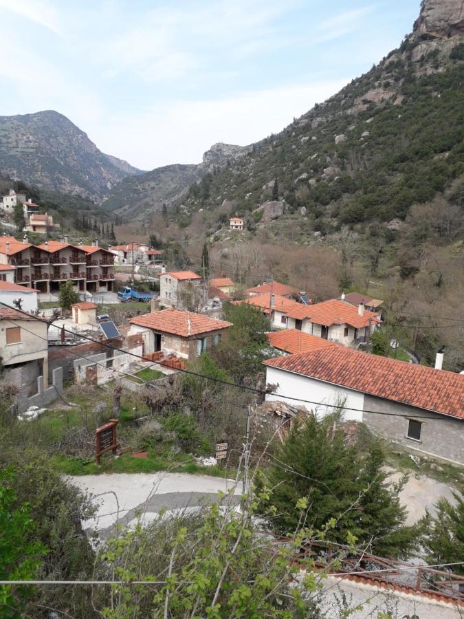 Kalavrita Oneiro Apartment Екстериор снимка